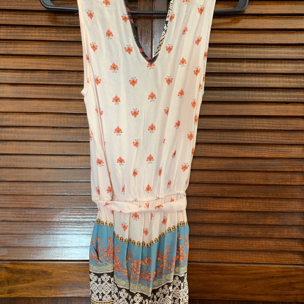 Romper - Picture 3 of 4